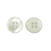 Bouton de chemise blanc nacr